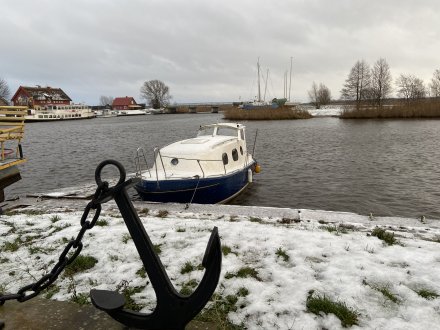 Dėl budėjimo klube 2021 m.