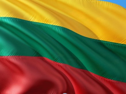 Su Vasario 16-ąja !